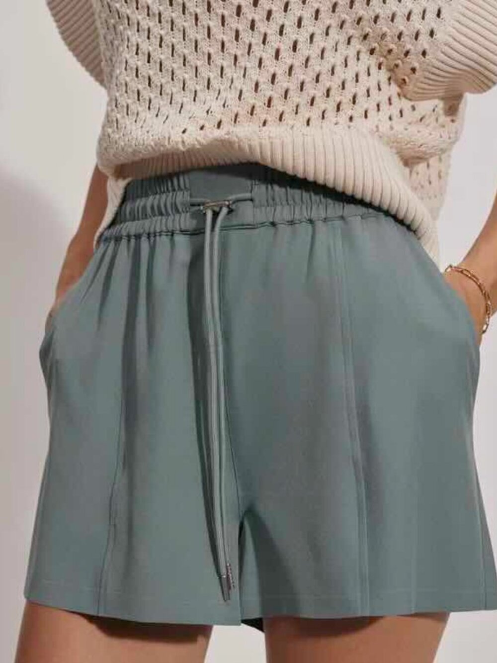 Varley Barket Woven Shorts in Dark Forest